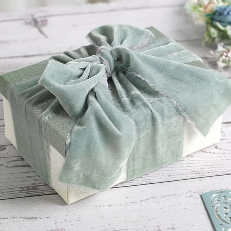 1M/roll Flocking Hand Teared V - Velvet Ribbon Roll 评论和价格