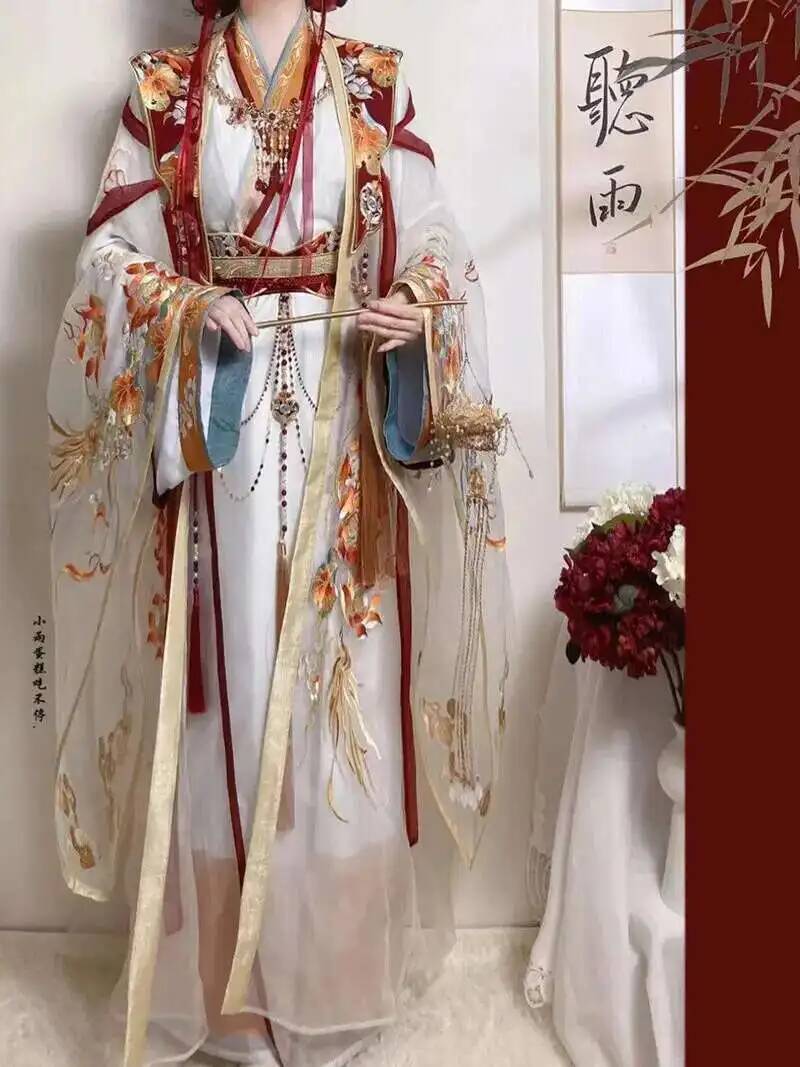 Ming Dynasty Hanfu Embroidery  - Embroidery Craft 评论和价格